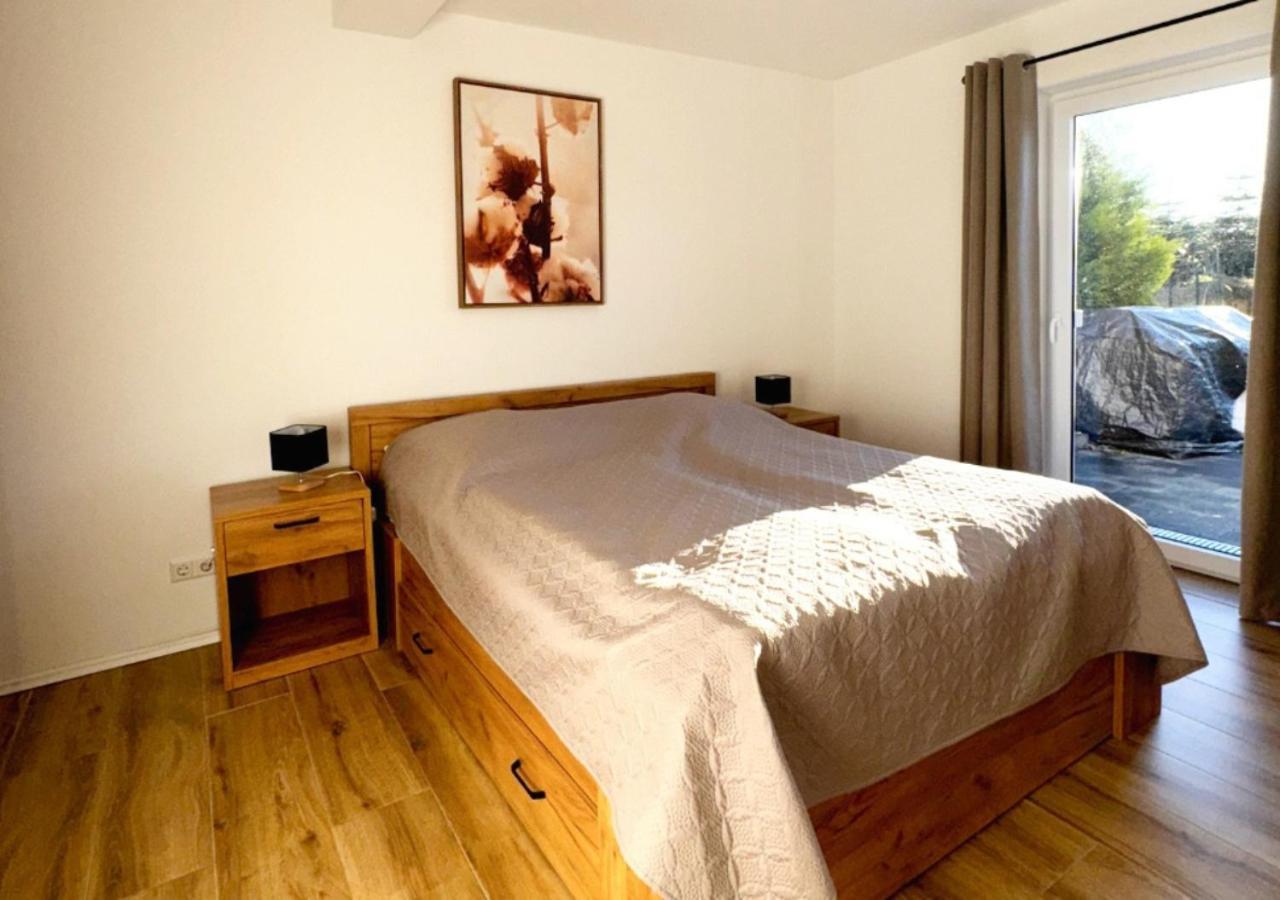 Greenhouse Living Apartment Nivis Mit Garten - 4 Minuten Nach Winterberg - Wandern, Mountainbike Fahren - Natur Geniessen Medebach Exterior foto
